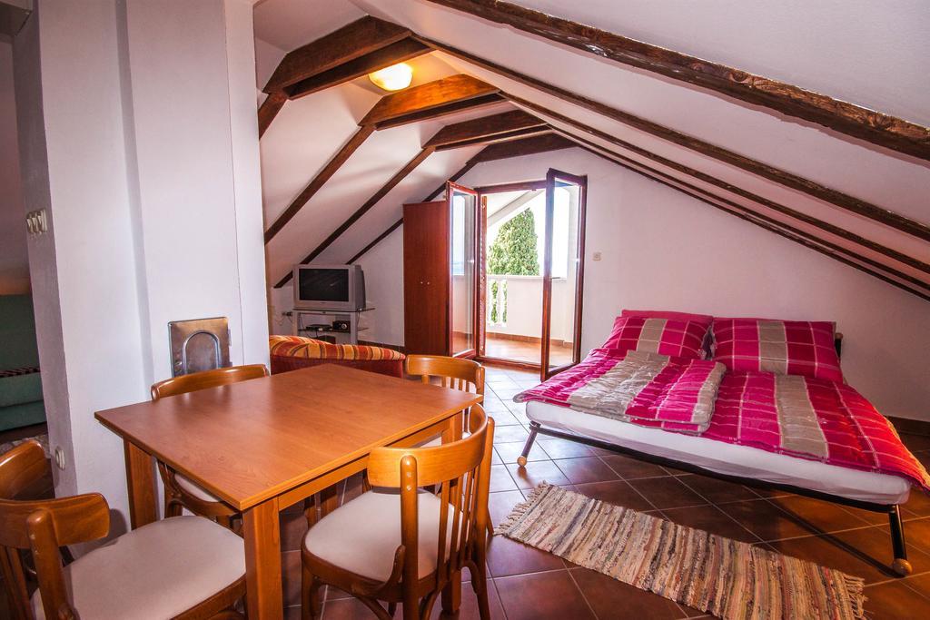 Apartman Joso Diklo Exteriér fotografie